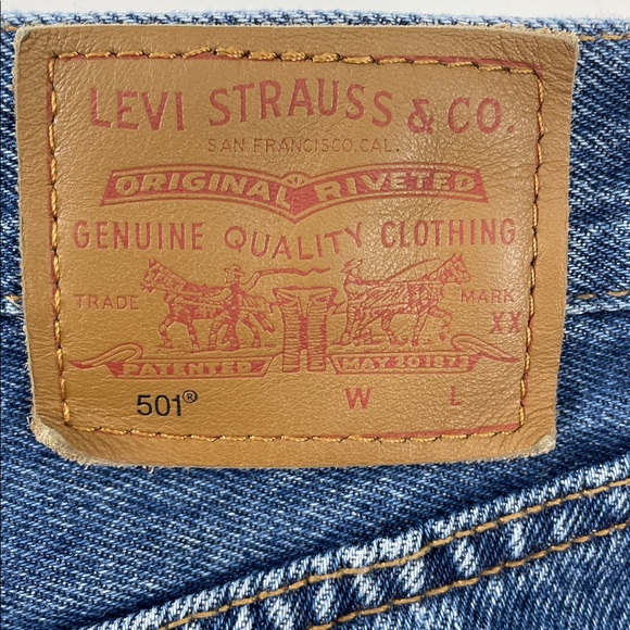 Levi’s 501 Original Fit Women’s Blue Jeans. W25/L30. - Picture 4 of 14
